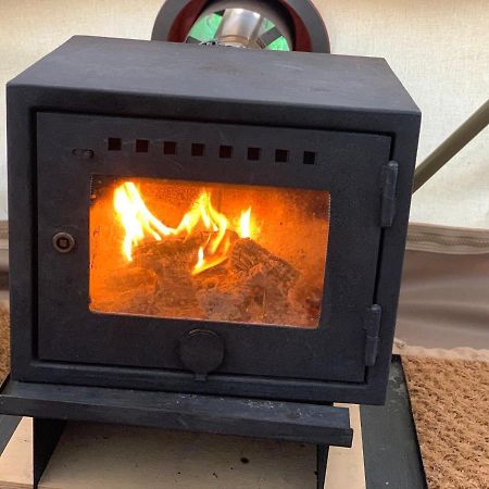 Home Farm Radnage Glamping Bell Tent 8, With Log Burner And Fire Pit High Wycombe Exterior foto